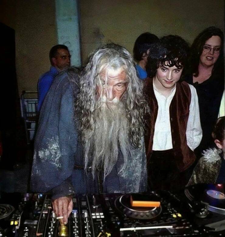 FuKgygDxxnKTe-UMZdgpEDlj2wcxv3.jpg